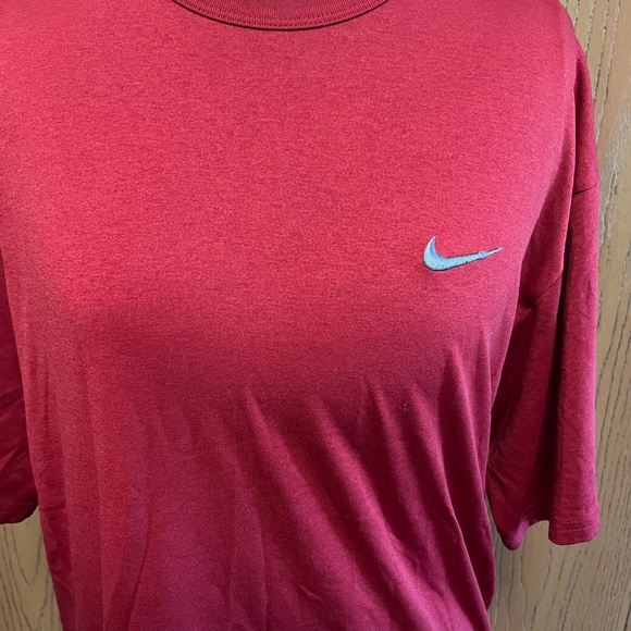 Men’s NikeFIT Shirt - Picture 2 of 6